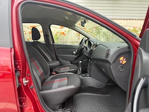 Dacia Sandero Stepway Techroad 0.9 TCe 90cp - imagine 8