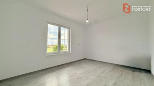 Duplex Mosnita cu 4 camere si teren de 350 mp  - imagine 11
