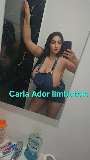 Carla fata cu sanii mari fac și party