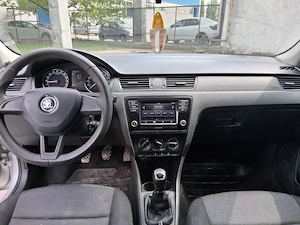 Skoda Rapid 1.4 Diesel 2018 - imagine 5