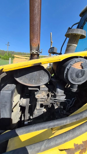 Buldoexcavator New Holland LB95B-4PT din anul 2008 - imagine 4