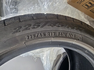 vand cauciucuri all season, Continental, dimensiune 225/45/17. rulate 5000 km. pret 1250 ron - imagine 3
