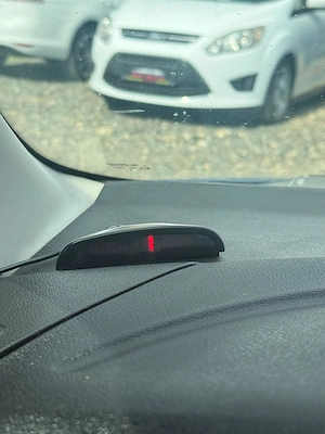 FORD FOCUS 1,6 Benzina . Euro 4 . Inmatriculat + fiscal,  pret 500 euro FIX  - imagine 5