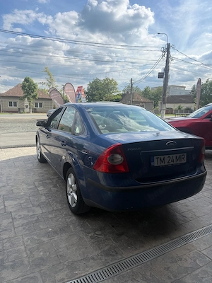 FORD FOCUS 1,6 Benzina . Euro 4 . Inmatriculat + fiscal,  pret 500 euro FIX  - imagine 3