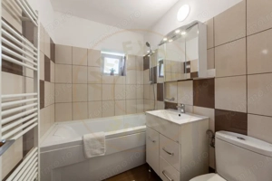Apartament Ultracentral - 2 camere gata de mutat | Investitie Excelenta - imagine 5