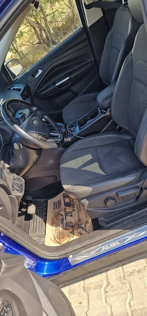 Ford Kuga 2.0 TDCi 4WD Powershift Titanium - imagine 9