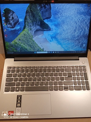 Vând Laptop Lenovo nou