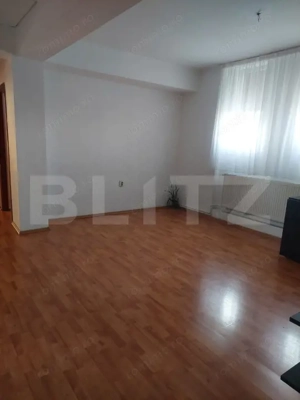 Apartament la casa, 4 camere, 80 mp, zona 9 Mai - imagine 3