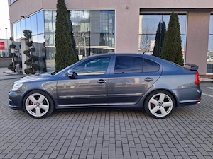 Skoda octavia VRS 2011  km reali 185000  tuv cu km  - imagine 4