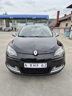 Renault Megane Gt-Line an 2013 04  mot 1.5 DCI 110 cp Euro 5 - imagine 5