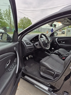Renault Megane Gt-Line an 2013 04  mot 1.5 DCI 110 cp Euro 5 - imagine 8