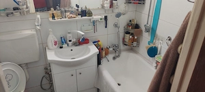Proprietar vand apartament 3 camaere - imagine 7