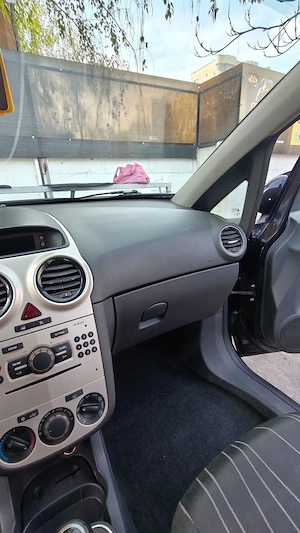 Opel corsa   opel corsa d 1.4 benzină + gpl - imagine 4