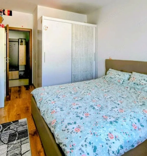 Apartament 2 camere 50 Mp ultili, bucătărie separată Str Tineretului super zona  - imagine 4