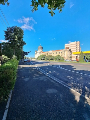 Apartament 3 camere, zona Catedralei, Podgoria - imagine 9