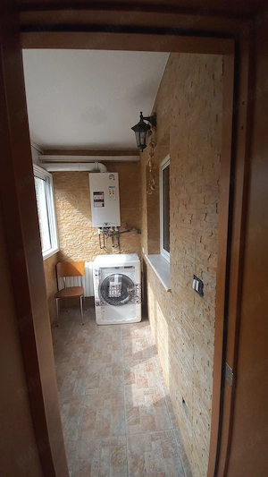 Apartament 3 camere de vinzare - imagine 2