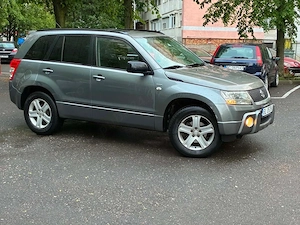 vand Suzuki Grand Vitara 1.9 4x4 - imagine 5
