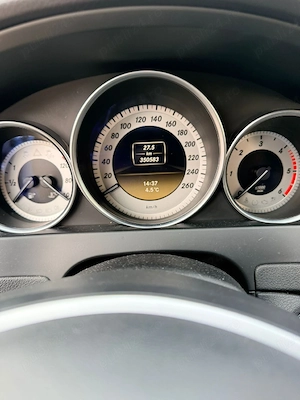 vand merceds w204 - imagine 2