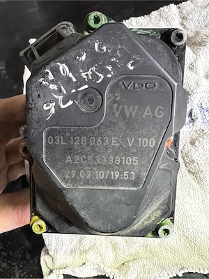 Clapeta de acceleratie VW 2.0 TDI CBAB - imagine 3