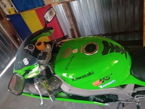 kawasaki Ninja ZX-7R  - imagine 2