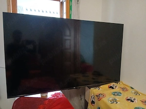 Televizor tcl qled ultra hd smart 140 cm