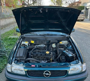 Opel Astra F - imagine 2