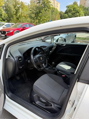 Seat Leon 2012 1.6 TDI 105cp - imagine 3
