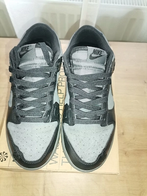 De vanzare Nike Dunk Low Black Roses
