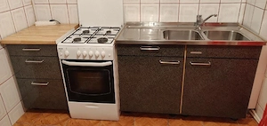 Închiriez apartament 2 camere, zona centrală, et 3  - imagine 8