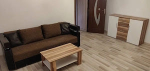 Închiriez apartament 2 camere, zona centrală, et 3  - imagine 6