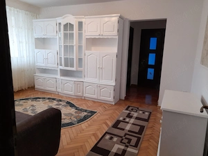 Apartament de închiriat