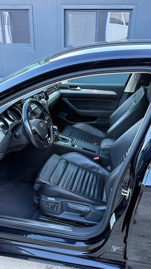 Volkswagen Passat GTE Plug-in Hybrid 1.4, 218 cp 2018   2019 DSG - imagine 10