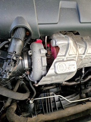 OPEL INSIGNIA 2.0 CDTI  cu motor care bate pentru dezmembrare - imagine 4
