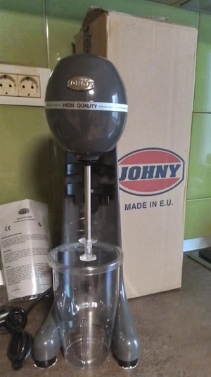 Mixer bauturi   frappe JOHNY
