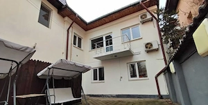 Vila 6 camere zona Piata Alba 
