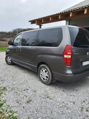 Hyundai H1 2.5 Diesel   8 locuri   2 - imagine 2