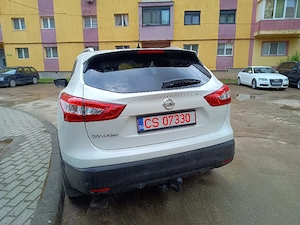 Nissan Qashqai 1,5 Diesel  - imagine 2