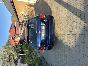 Vând VW GOLF V an fabricație 2009 motor 1,9TDI - imagine 2