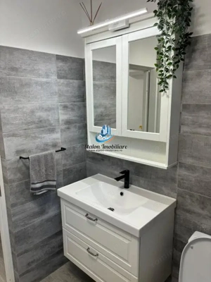 Apartament 2 camere decomandat etaj 1 si garaj Piatra Neamt - imagine 4