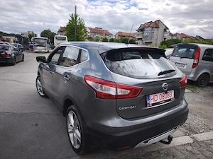 nissan qashqai  benzina 2015  - imagine 5