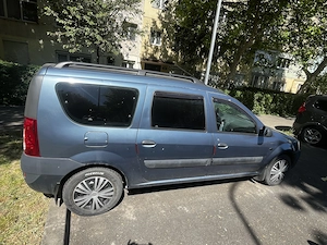 Dacia Logan MCV 1.6 16V 116cai an 2007 7 locuri benzină  - imagine 2