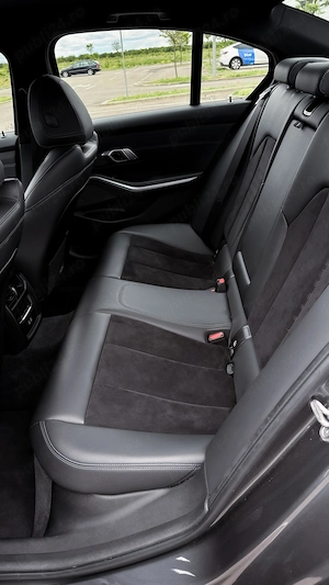 BMW Seria 3 G20, M-Sport 330e, Plug-in Hybrid, Laserlight, Harman Kardon, TVA Deductibil - imagine 6