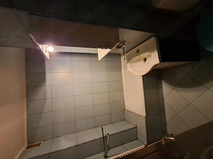 Vând apartament 2 camere confort 1Bdul 1848 sau schimb cu garsonieră tot in Dambu - imagine 5