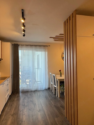 Vând apartament la cheie  - imagine 2