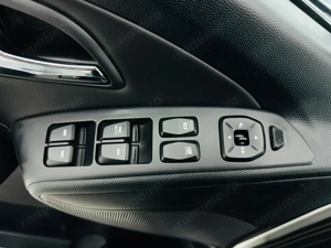 HYUNDAI IX35 - imagine 11