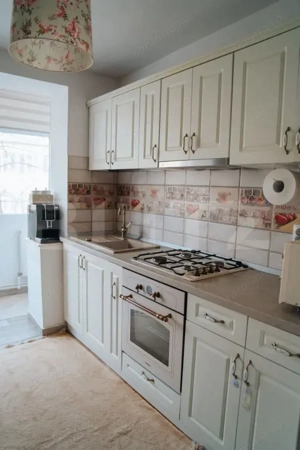 Apartament 2 camere, etaj intermediar, zona Centrala - imagine 4