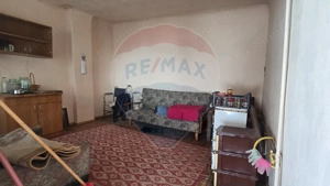 Casă / Vilă cu 3 camere de vânzare în zona Central - imagine 8