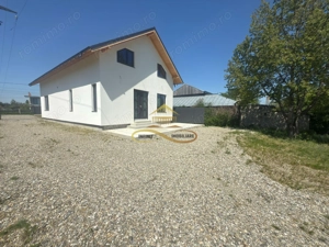 Casa noua de vanzare in Margineni - Hemeius Bacau - imagine 2