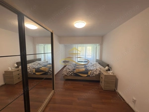 Apartament 3 camere de inchiriat parcul catedralei Bacau