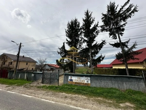 Teren intravilan 2800 mp de vanzare Prajesti (Traian) - Bacau